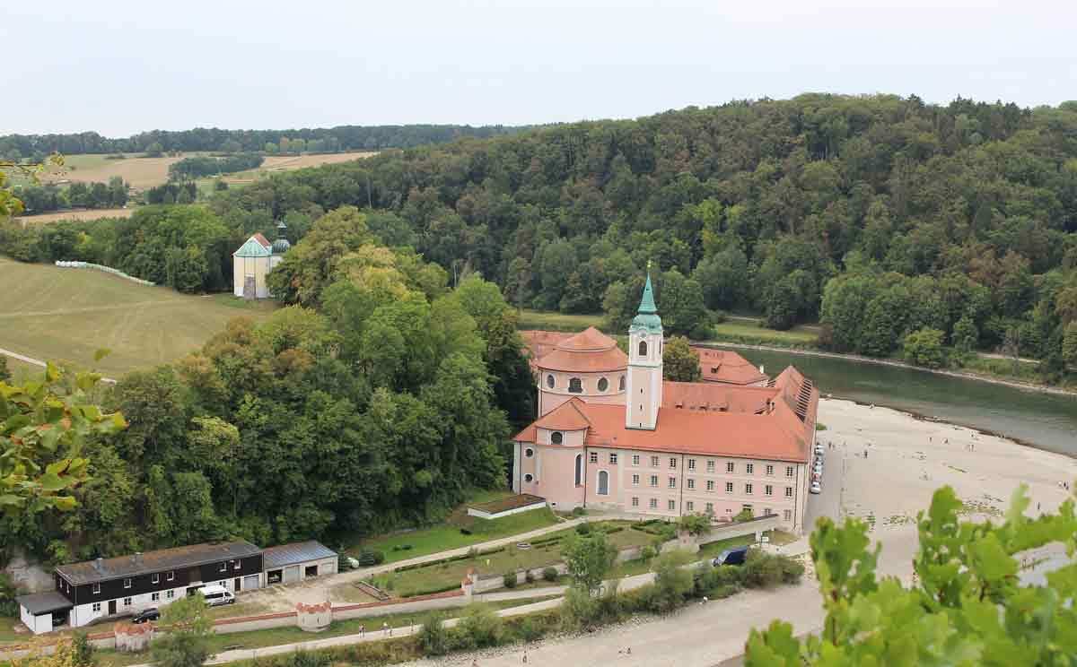 Kloster Weltenburg im Donaudurchbruch